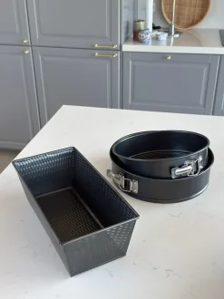 Basic u0026 More Bageform Brød (31x15x10cm) Mørkegrå> Bageudstyr