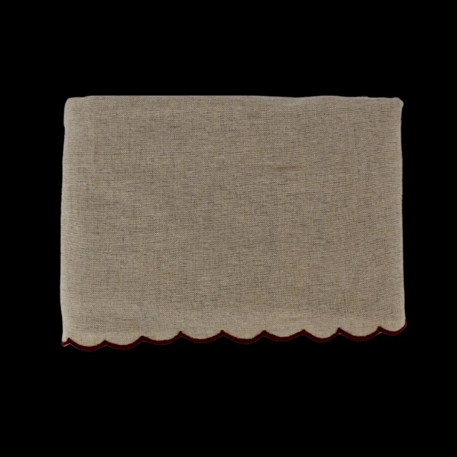 Basic u0026 More Dug m. Rød Broderi Kant (140x270cm)> Borddækning Til Jul|Duge