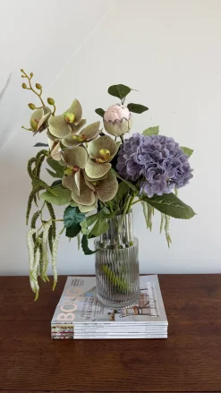 Basic u0026 More Evighedsbuket Lilla Natur m. Protea og Hortensia> Julegaver Til Hende|Blomster