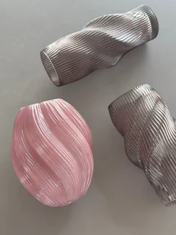 Basic u0026 More Glas Vase ANJO (H 25cm) Grå><noscript><img width=