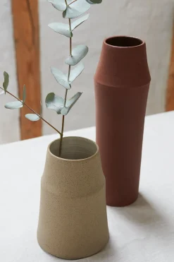 Knapstrup - Clay Vase Terracotta (32cm)> Vaser & Krukker