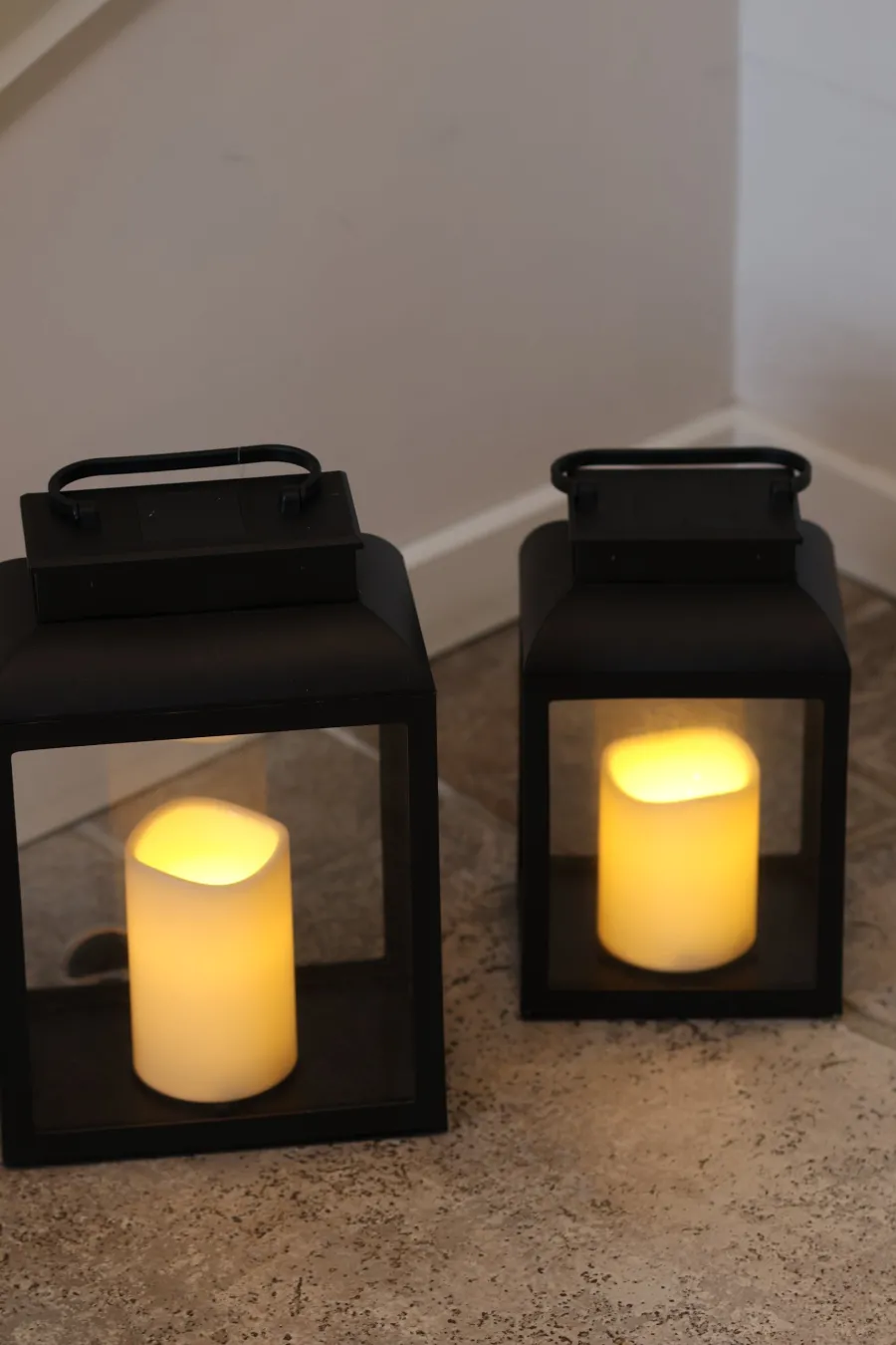 Basic u0026 More Lanterne med LED Lys (20x12,5x30cm)> Julepynt & Dekoration|Jul