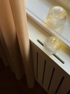 Ukendt Lille Glas Kugle m. LED (10x7,5cm)> Julepynt & Dekoration|Jul