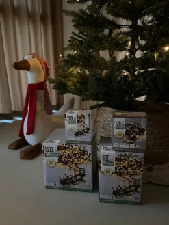 Basic u0026 More Lyskæde 120 LED til Batteri Udendørs (950cm)> Julepynt & Dekoration|Jul