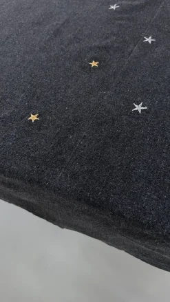 Basic u0026 More Nytårsdug m. Stjerne i Sølv og Guld (140x270cm)> Duge|Jul