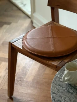 Basic u0026 More Rund Skindpude. Cognac> Puder