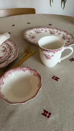 Basic u0026 More Skål DINNA (Ø14x4,5 cm) Bordeaux><noscript><img width=