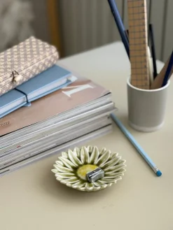 Basic u0026 More Skål i Blomst form MARTA (11,2x10,8x2,5 cm) Beige/Gul> Julegaver Til Hende|Dekoration