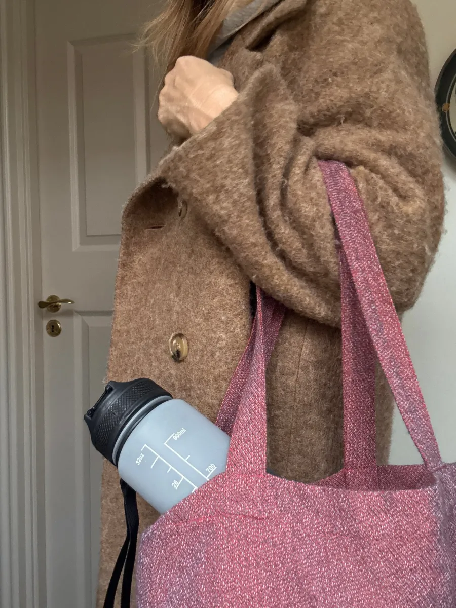 Basic u0026 More Vandflaske i Sort DIDI (1liter)> Termo- & Vandflasker